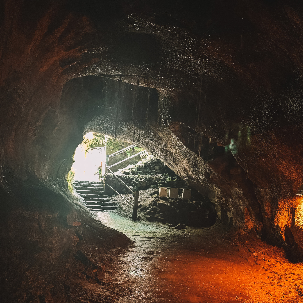 Thurston Lava Tube Exit