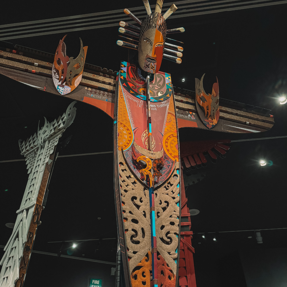 Te Papa Museum - Maori Statue